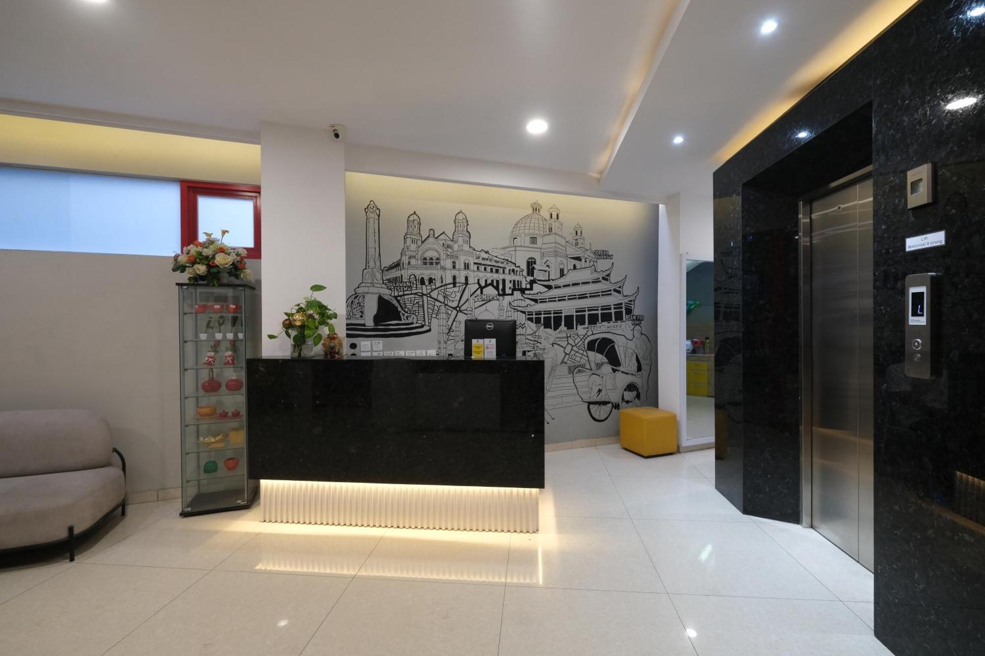 S101 Hotels スマラン エクステリア 写真